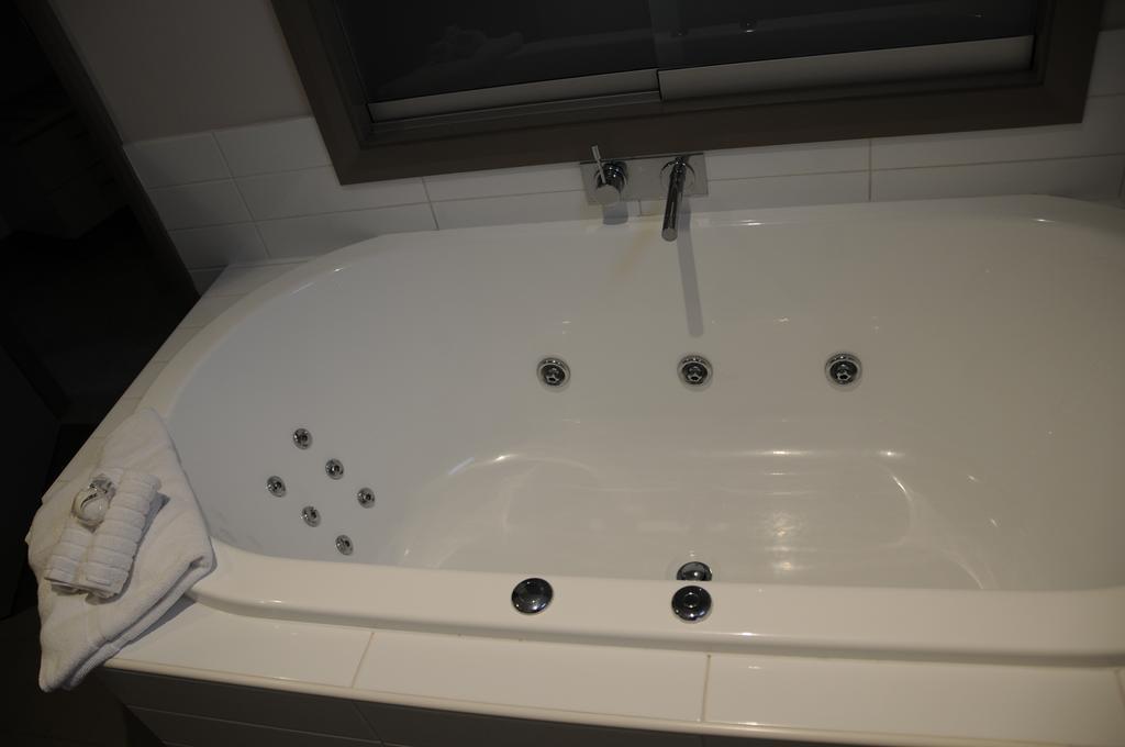 Saltair Luxury Accommodation - Adults Only Albany Habitación foto